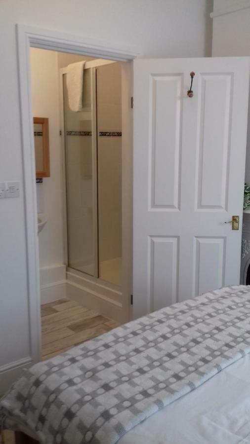 No. 23 Bed & Breakfast Wells Dış mekan fotoğraf
